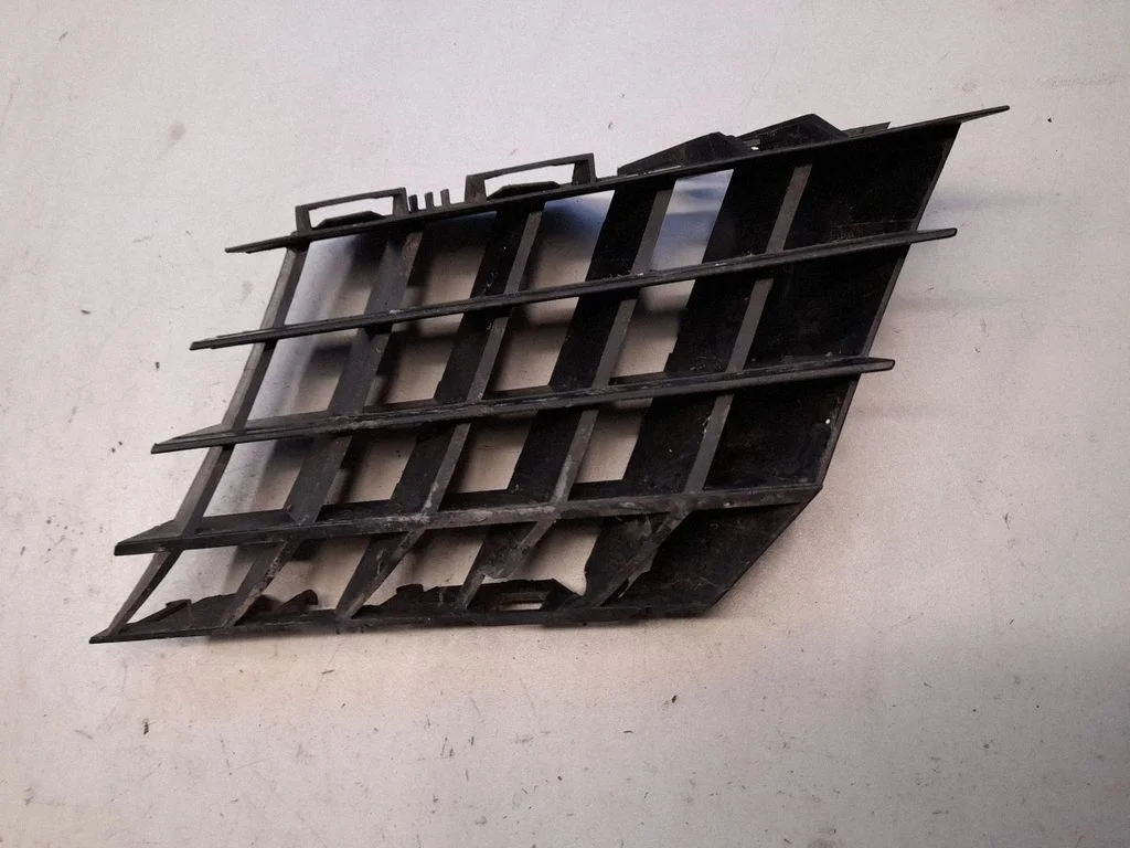 Front grill EMPD8060