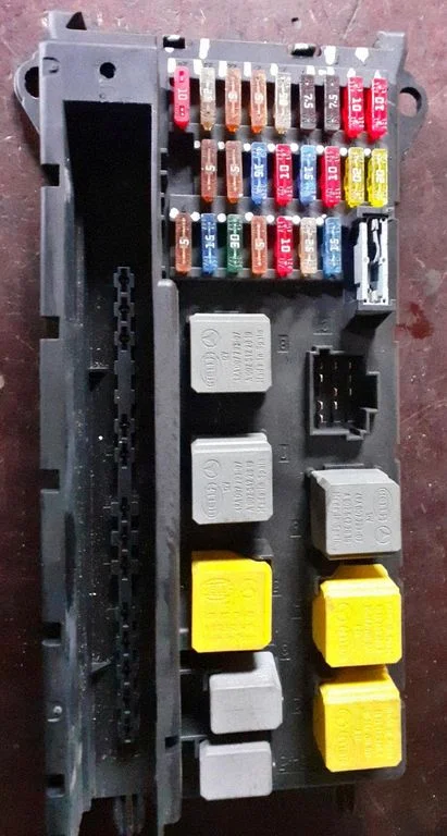 Fuse module A9065450401