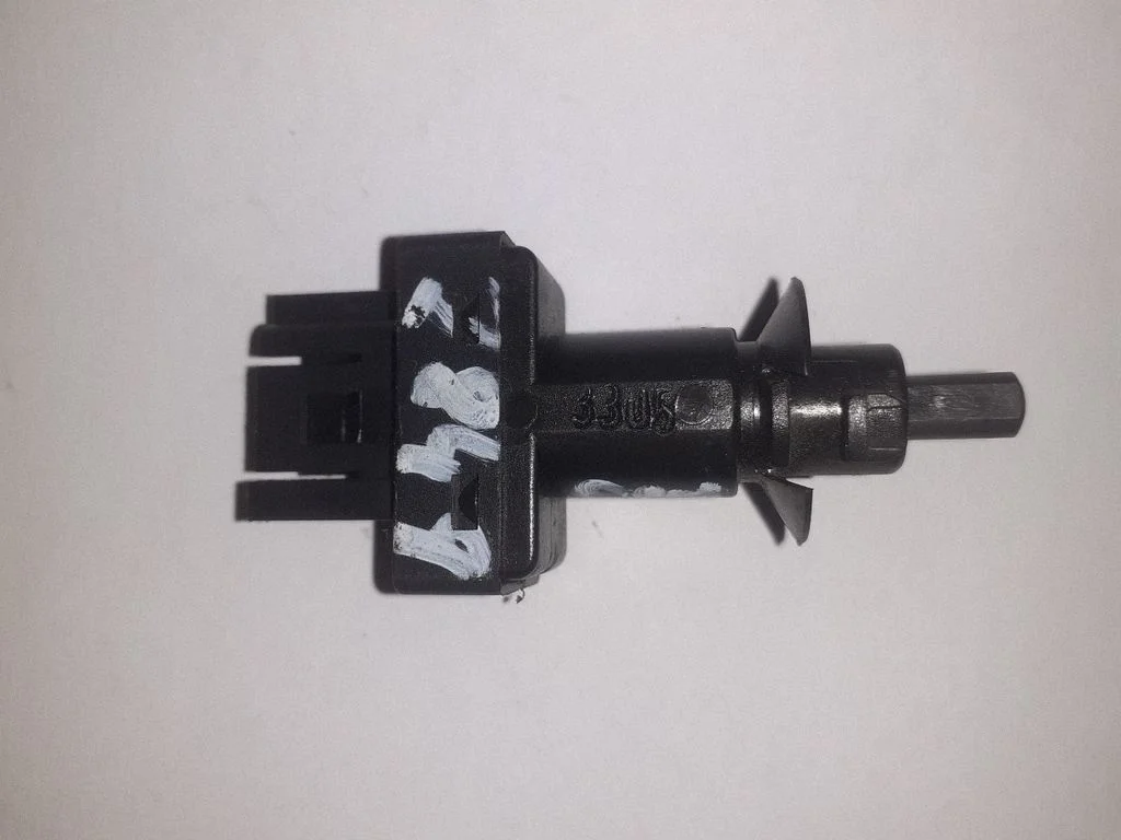 Siduripedaali andur – Mercedes-Benz A-klass W169 (2004-2012)