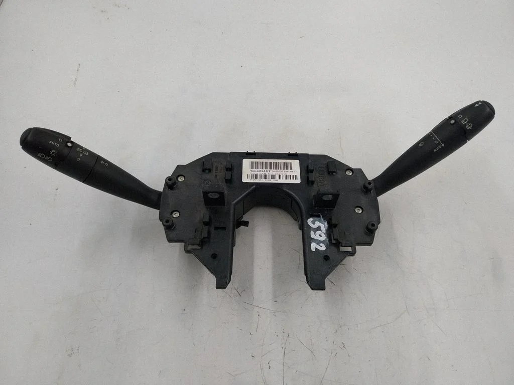 Indicator stalk – Citroen C4 I (2004-2010)