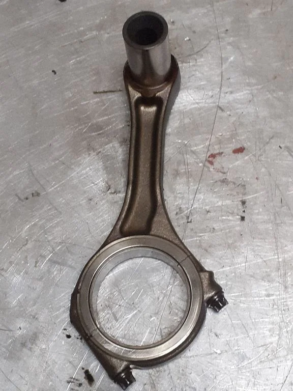 Connecting rod/conrod 059AG