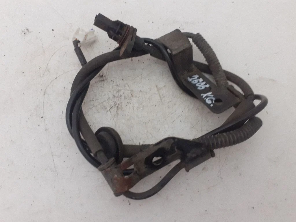 Aizmugurējais bremžu ABS devējs 956801D000