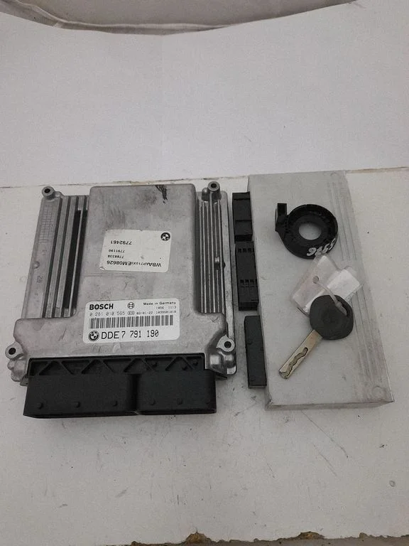 Engine ECU kit and lock set 0281010565