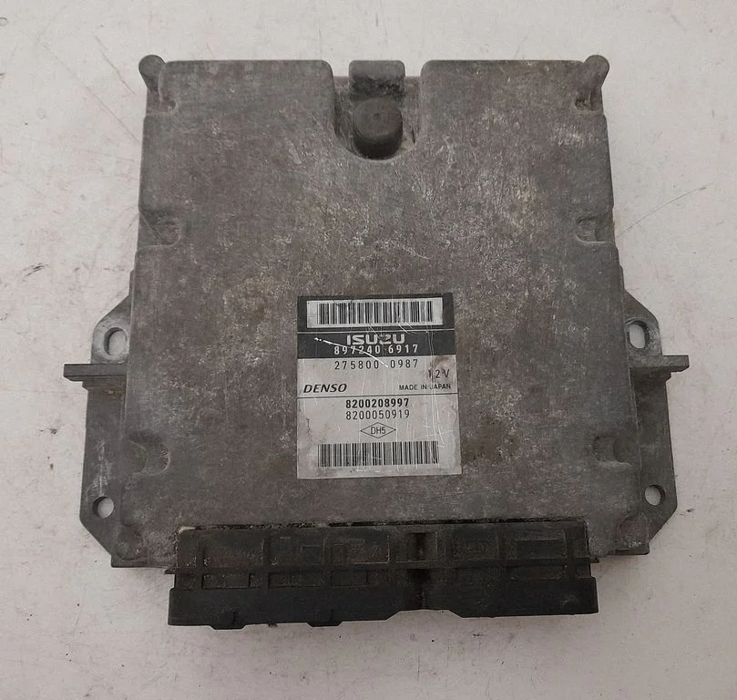 Engine ECU kit and lock set 8972406917