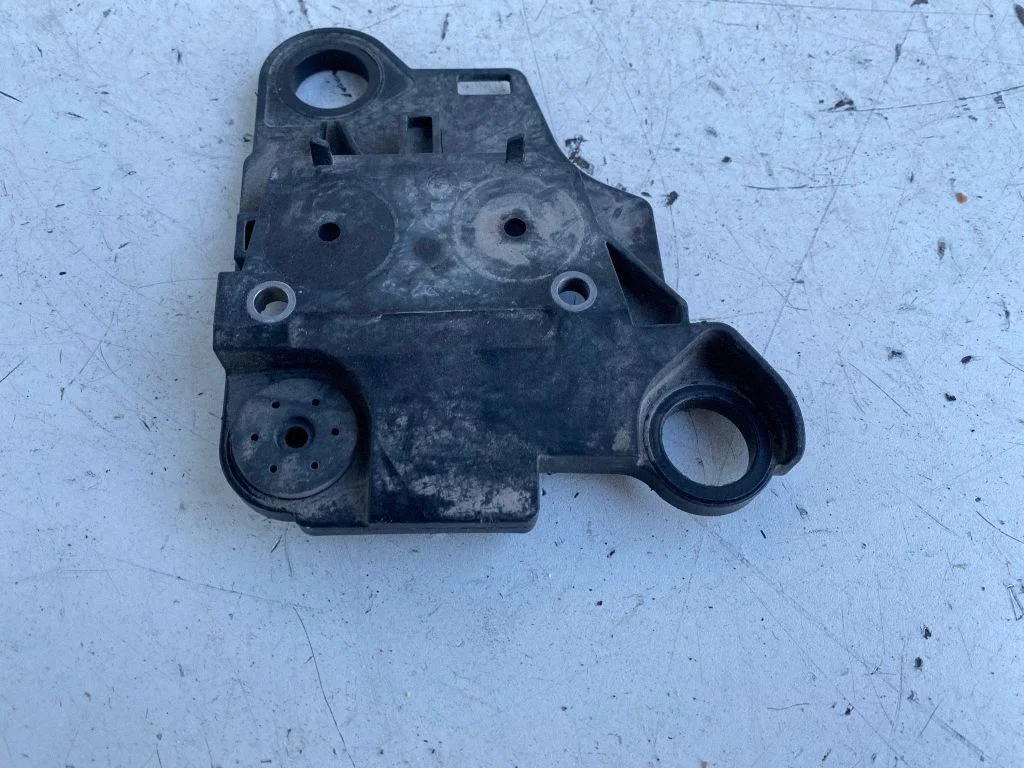 ABS pump bracket – Volkswagen e-Golf (2014-)