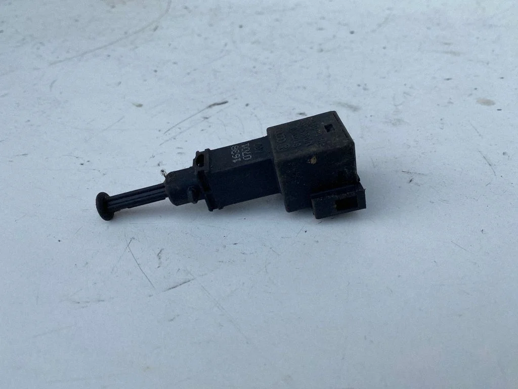 Piduripedaali andur – Audi A3 S3 8L (1996-2003)
