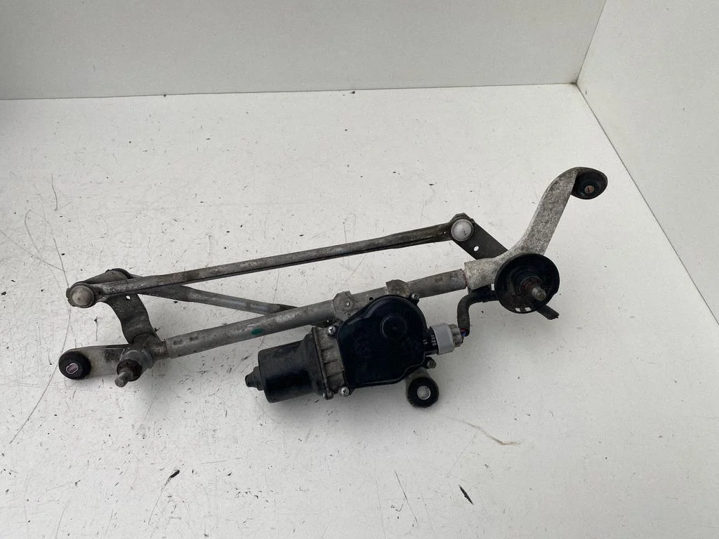 Front wiper linkage and motor 2X29C003