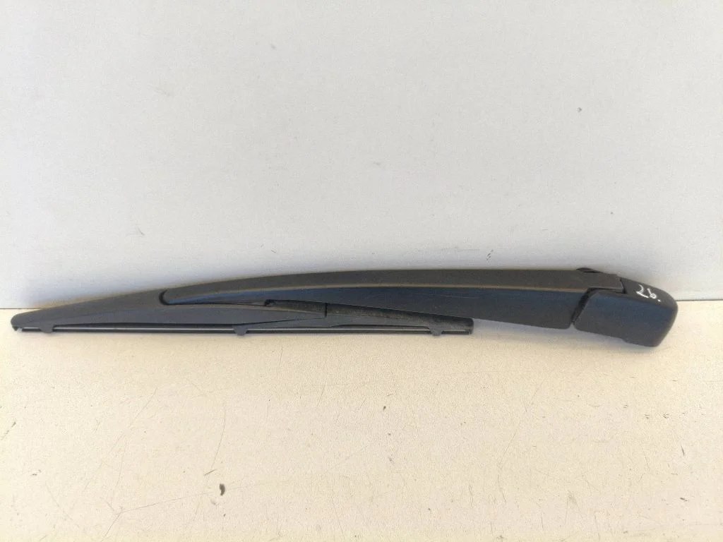 Rear wiper blade 094521