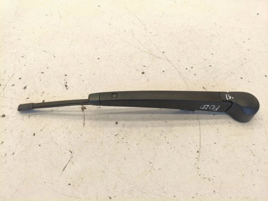 Rear wiper blade arm – Volkswagen Polo V 6R (2009-2017)