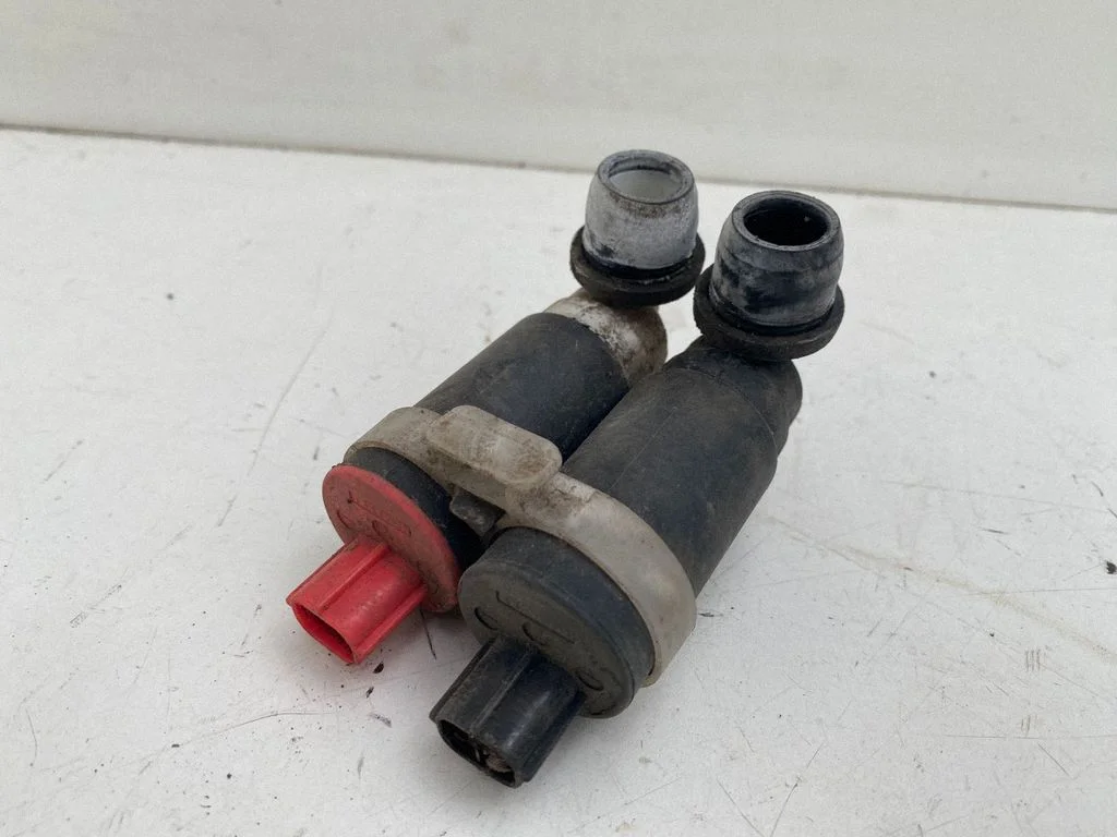 Klaasipesuvedeliku pump (klaaside)