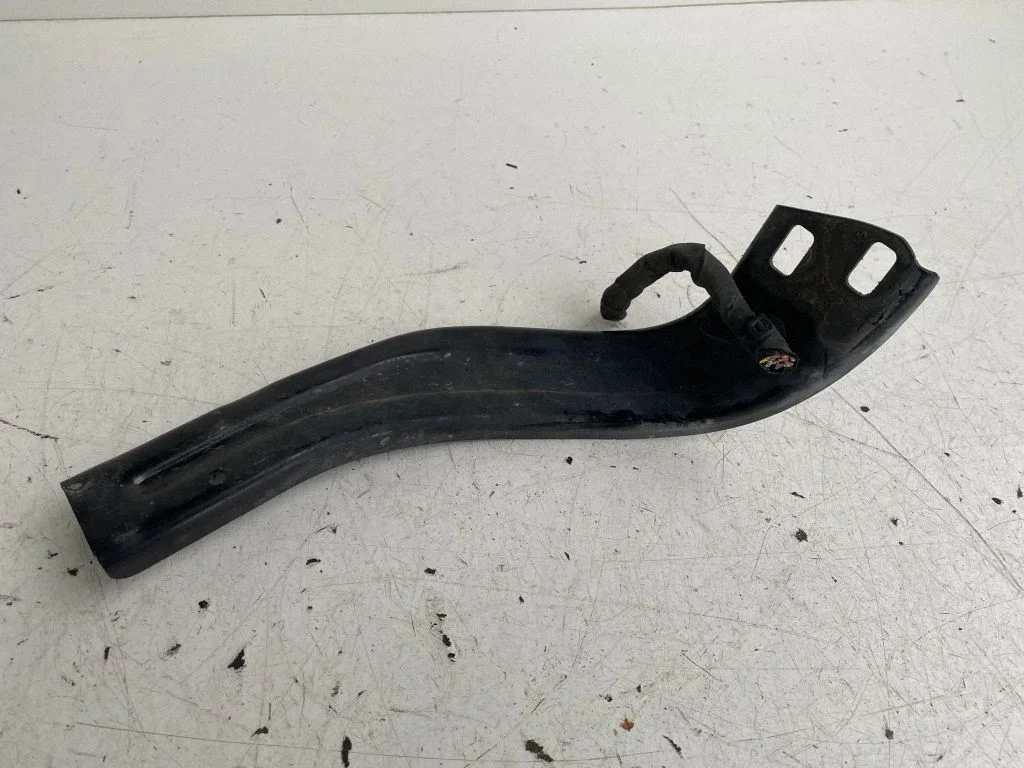 Headlight/headlamp mounting bracket A2126200285