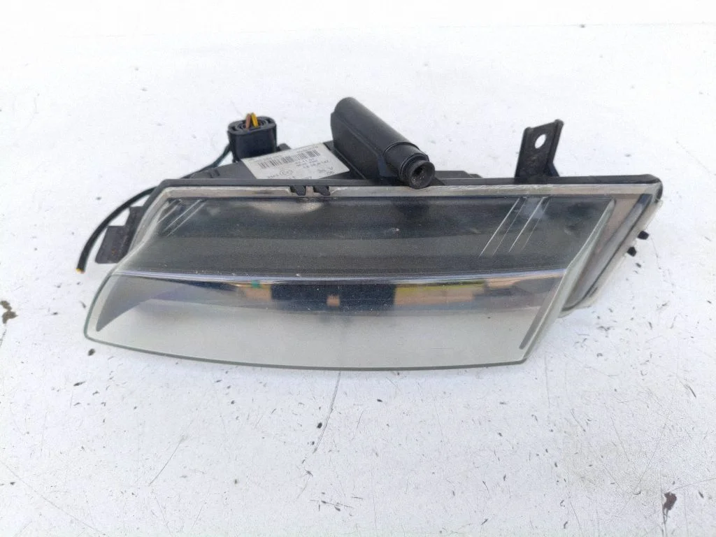 Priekšējais miglas lukturis 0305084001