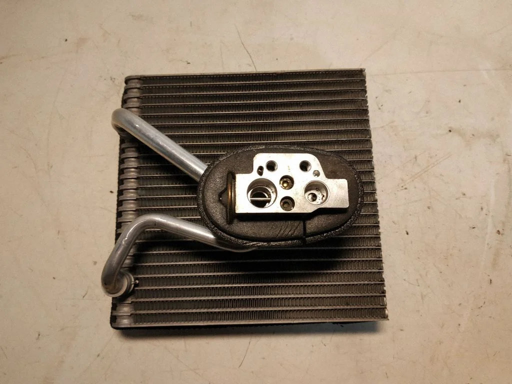 Kliimaseadme radiaator (salongis)