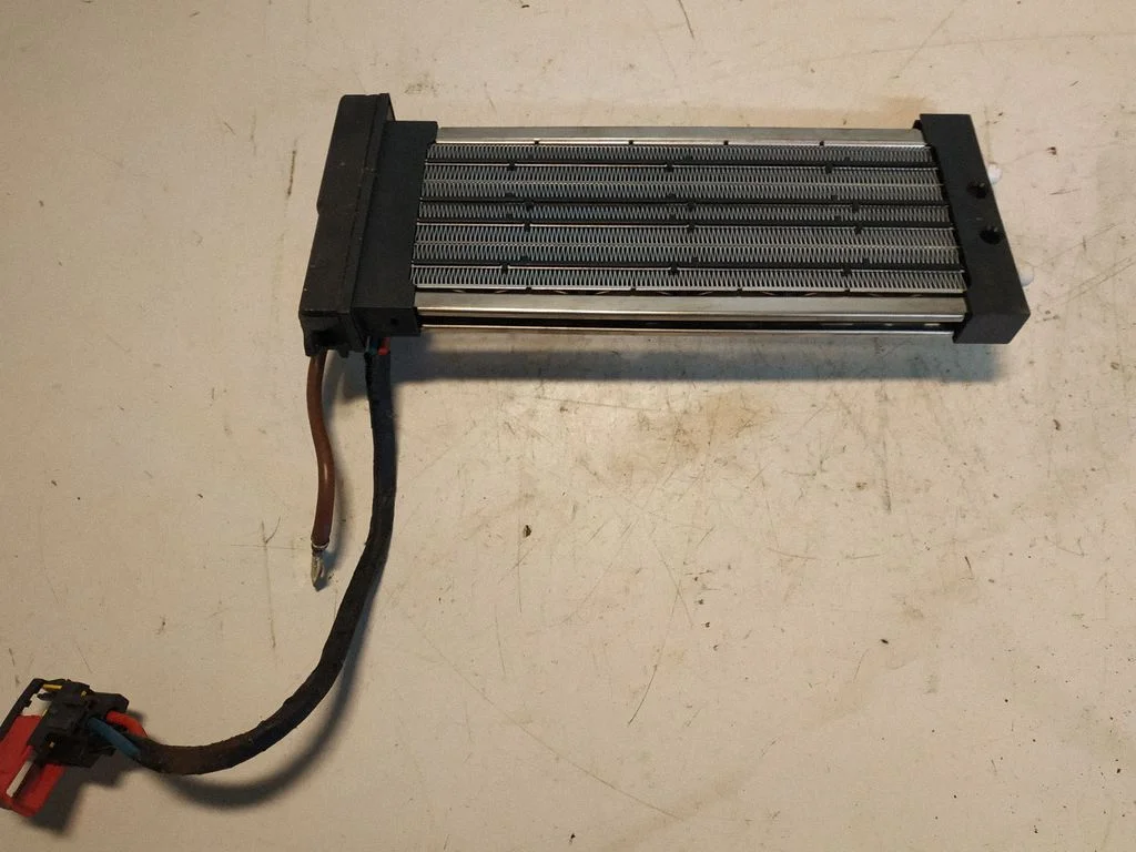 Electric cabin heater radiator 666910UB