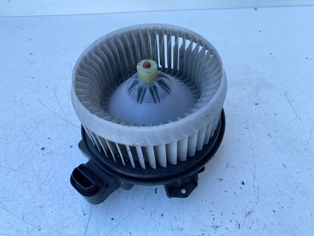 Krāsniņas ventilators/pūtējs