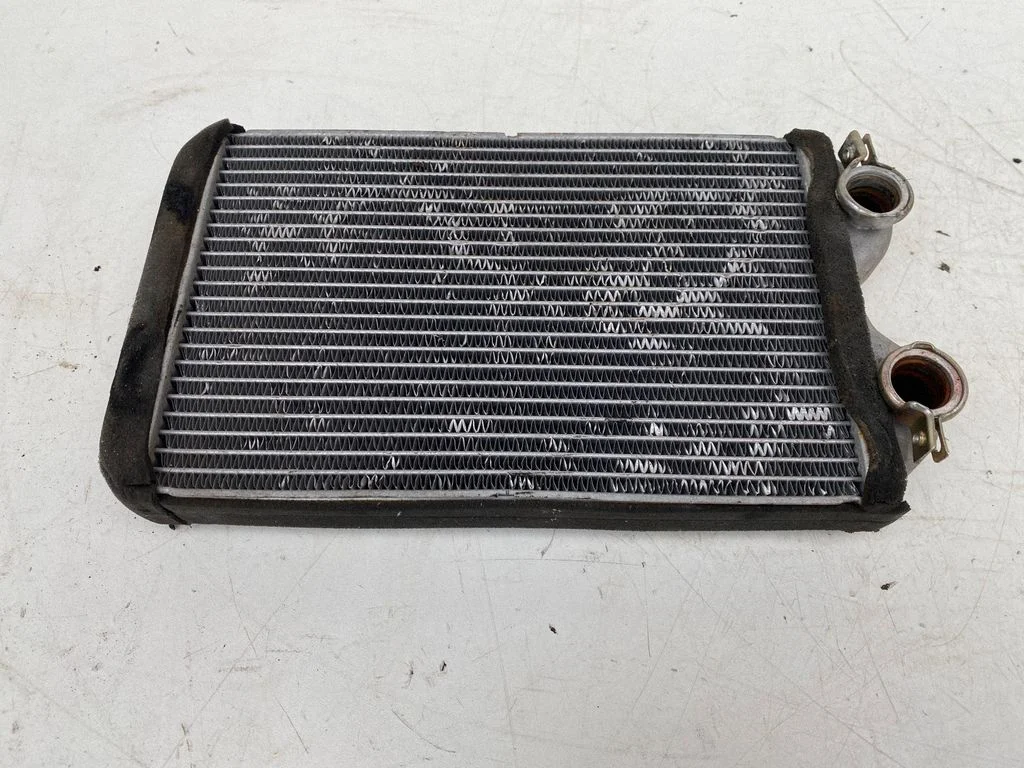Salongi küttekeha radiaator