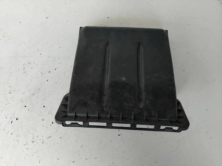 Salona gaisa mikrofiltra rāmis (detaļa) A2058308802
