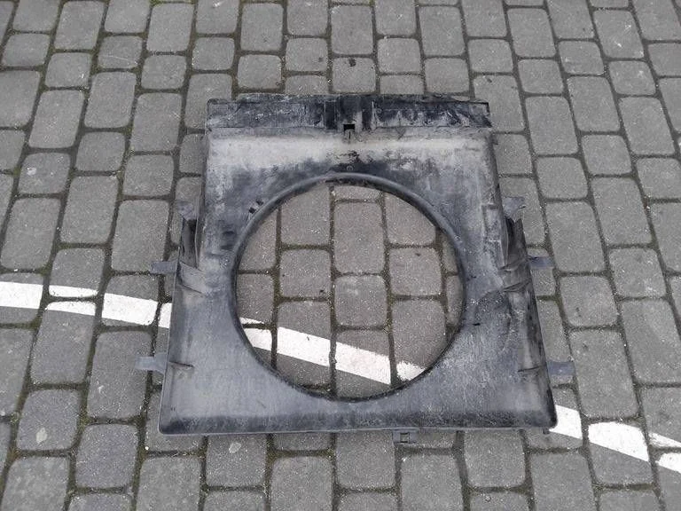 Radiaatori ventilaatori difuusor – Mercedes-Benz Sprinter W906 (2006-2018)