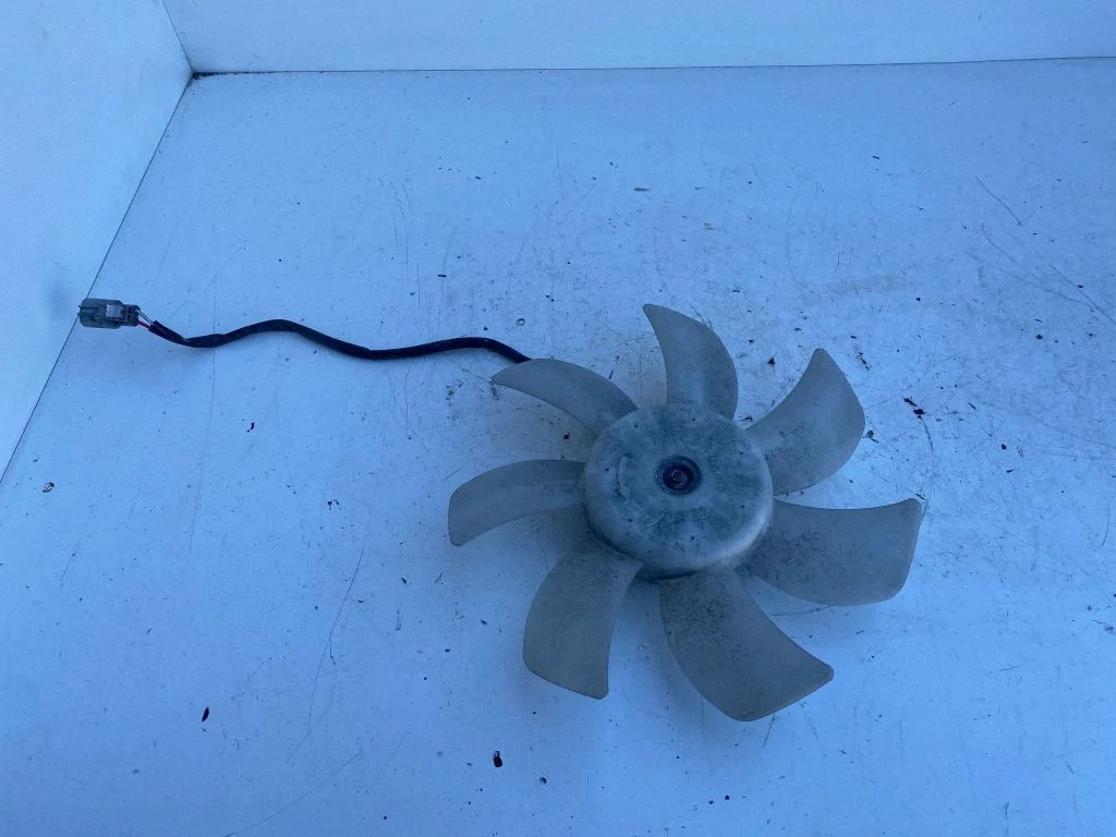 Radiator cooling fan shroud 163630G060