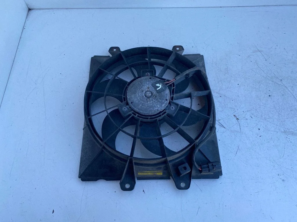 Radiaatori ventilaatori difuusor