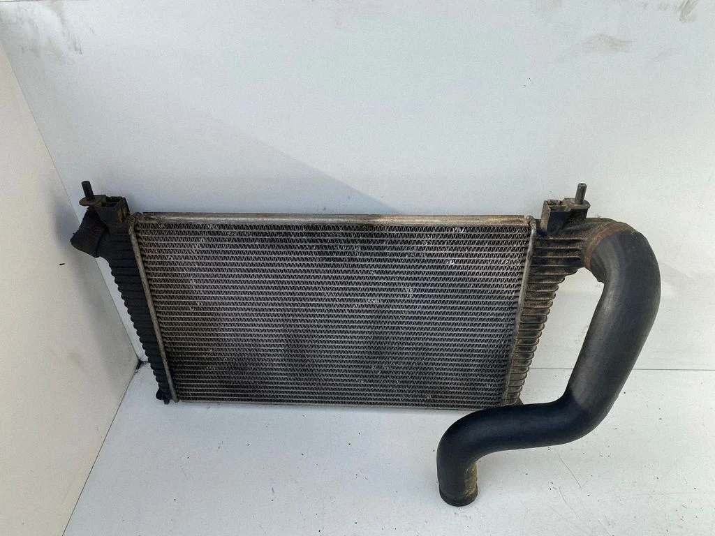 Jahutusvedeliku radiaator 4576039