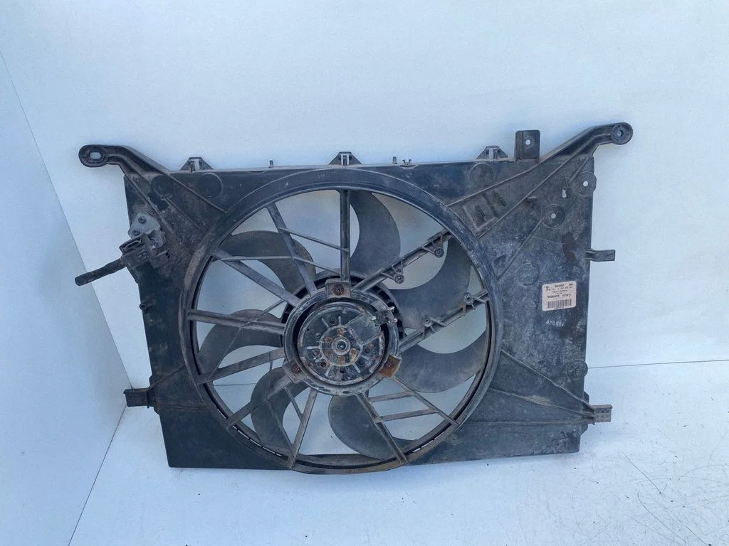 Radiaatori ventilaatori difuusor – Volvo S80 (1999-2003)