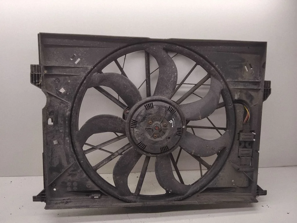 Elektriline radiaatori jahutusventilaator A2115050555