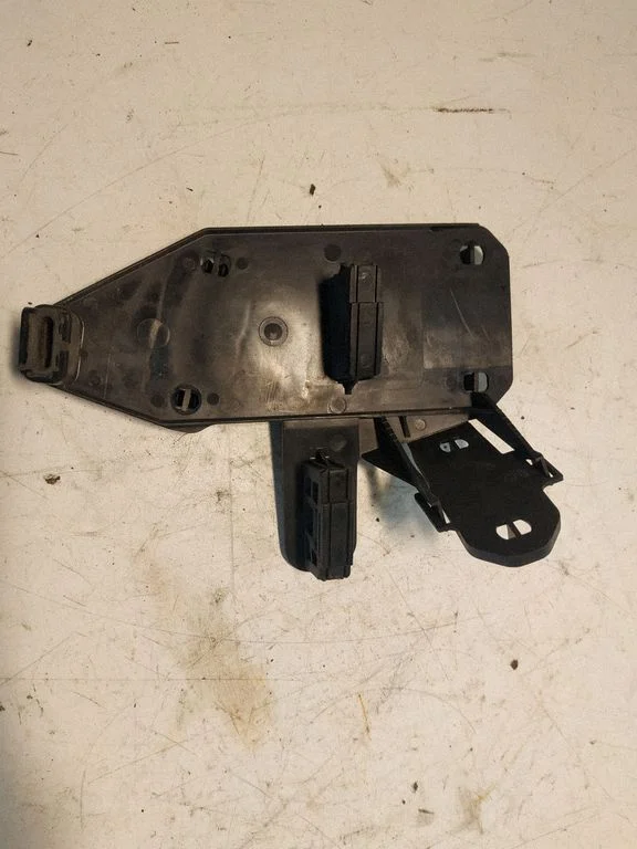 Starteri sissetõmbaja/solenoid – Citroen C5 (2001-2004)