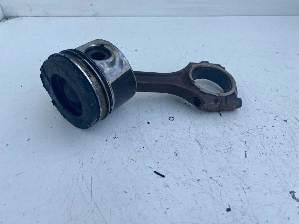 Piston 16436