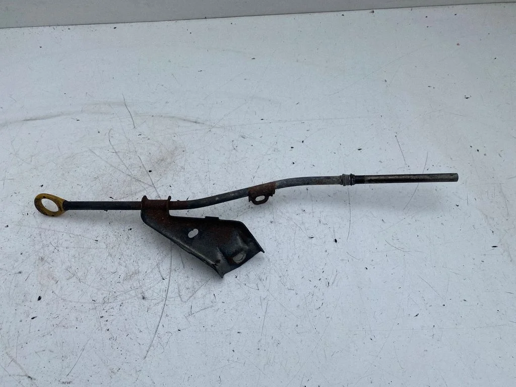 Oil level dip stick