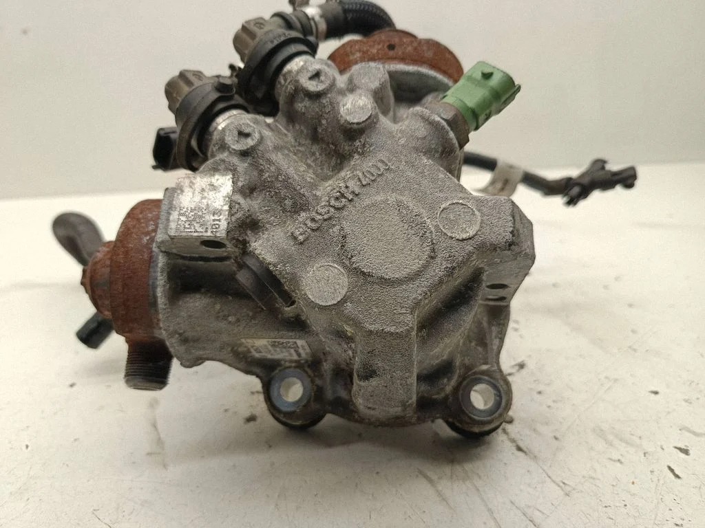 Fuel injection high pressure pump – Volvo V60 (2011-2013)