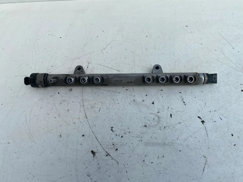 Fuel main line pipe – Volvo V60 (2011-2013)