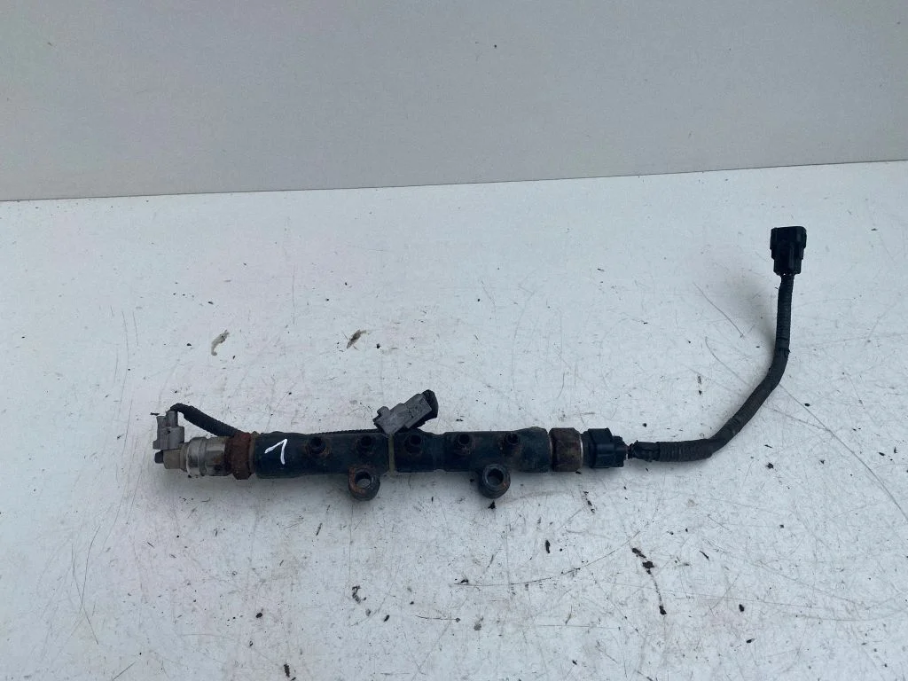 Fuel main line pipe 8945860010