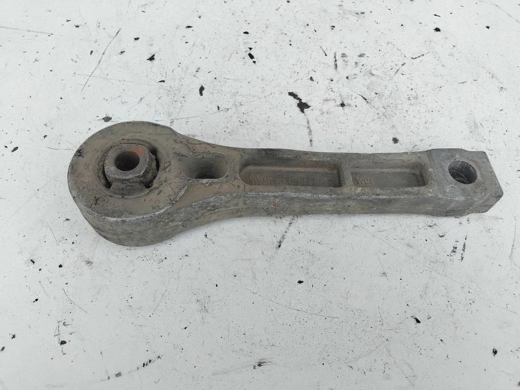 Dzinēja spilvens – Volkswagen Golf Plus (2005-2013)