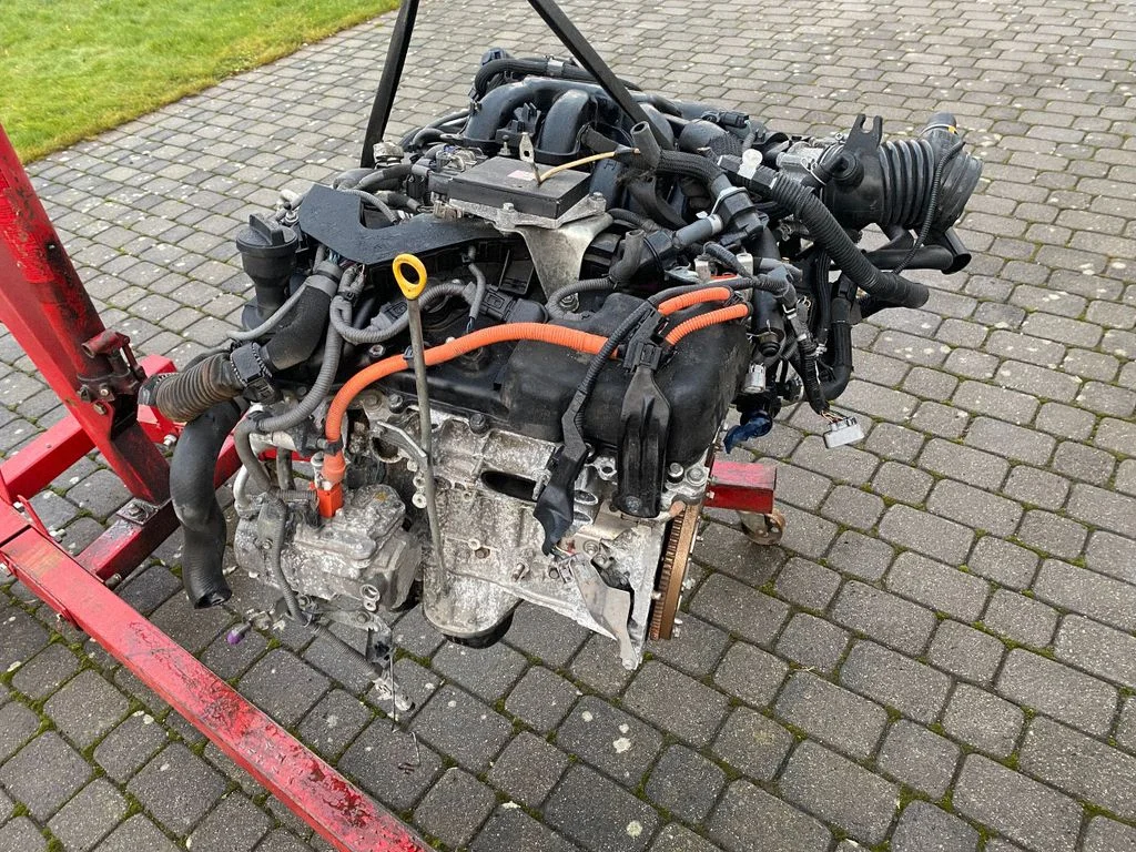 Engine X2GRX82A