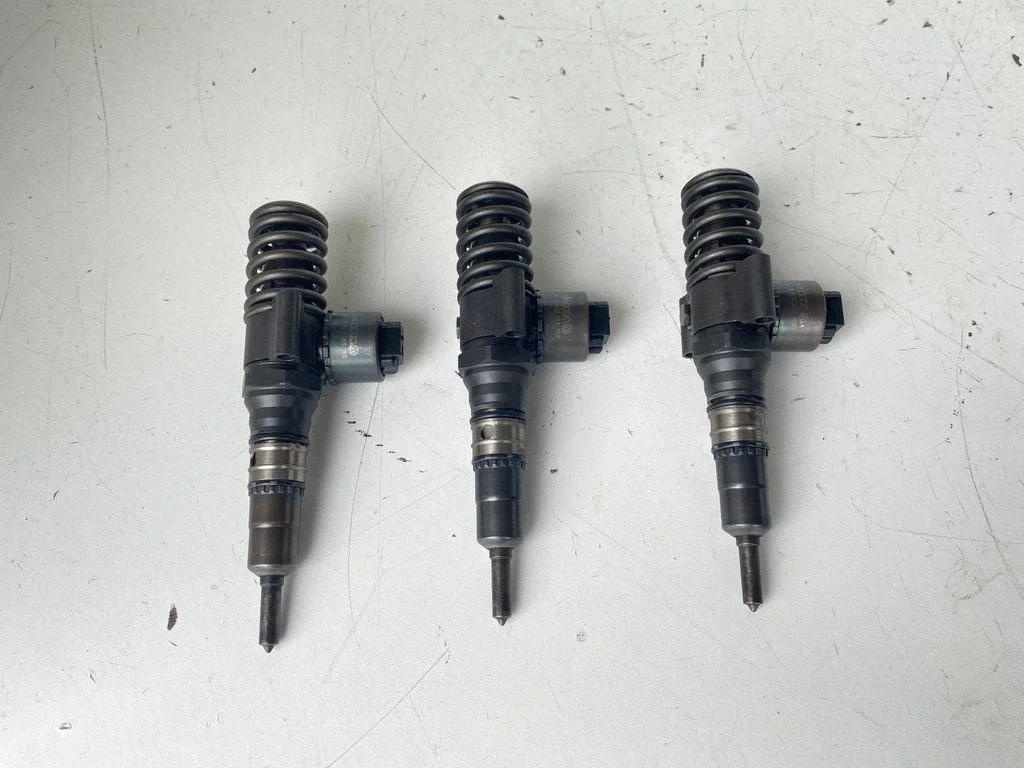 Pihustite (düüside) komplekt 03G130073G