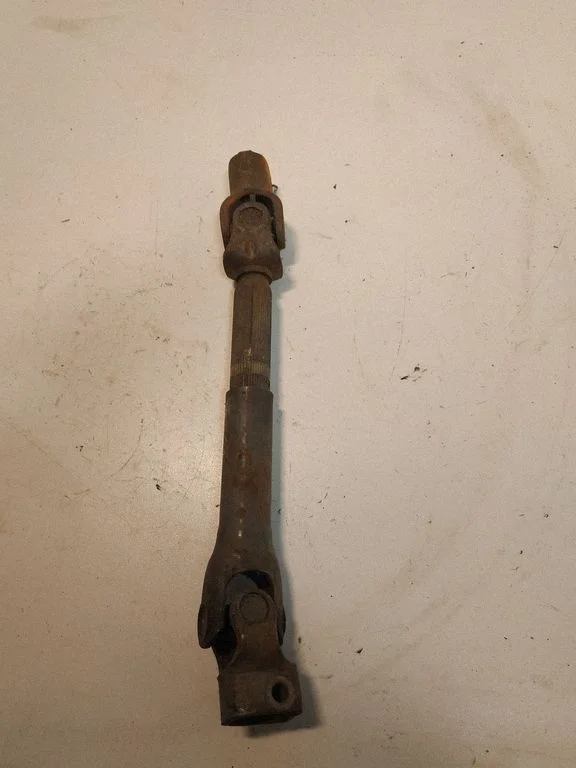 Steering column universal joint