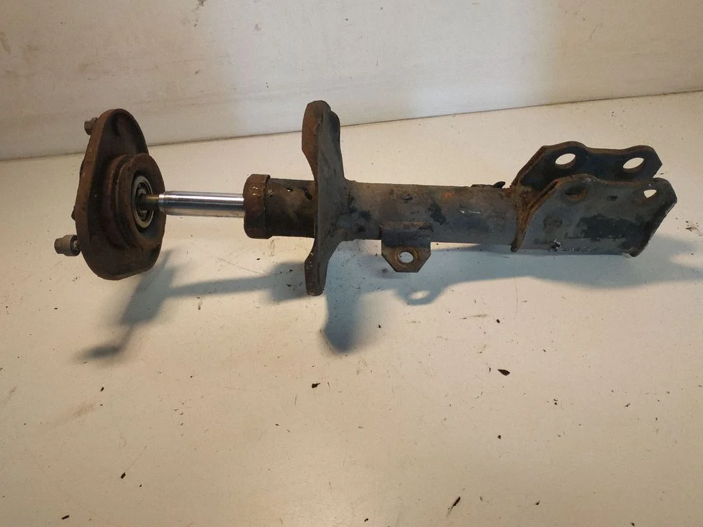 Front shock absorber/damper – right