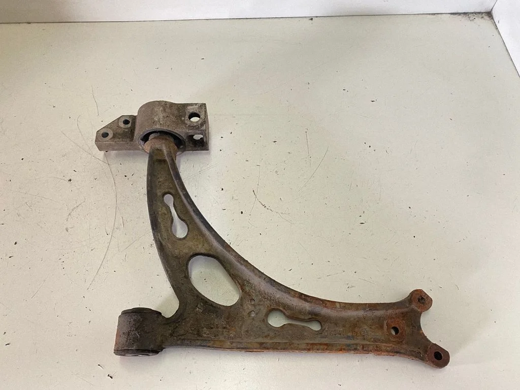 Front lower control arm/wishbone – Volkswagen Touran I (2003-2010)