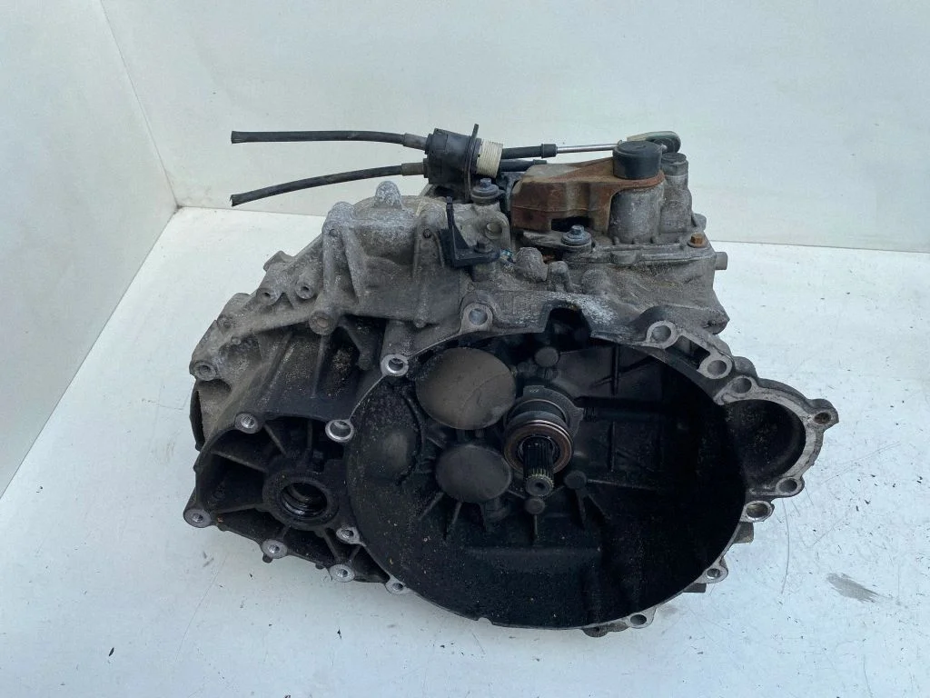 Manual 6 speed gearbox – Volvo V60 (2011-2013)