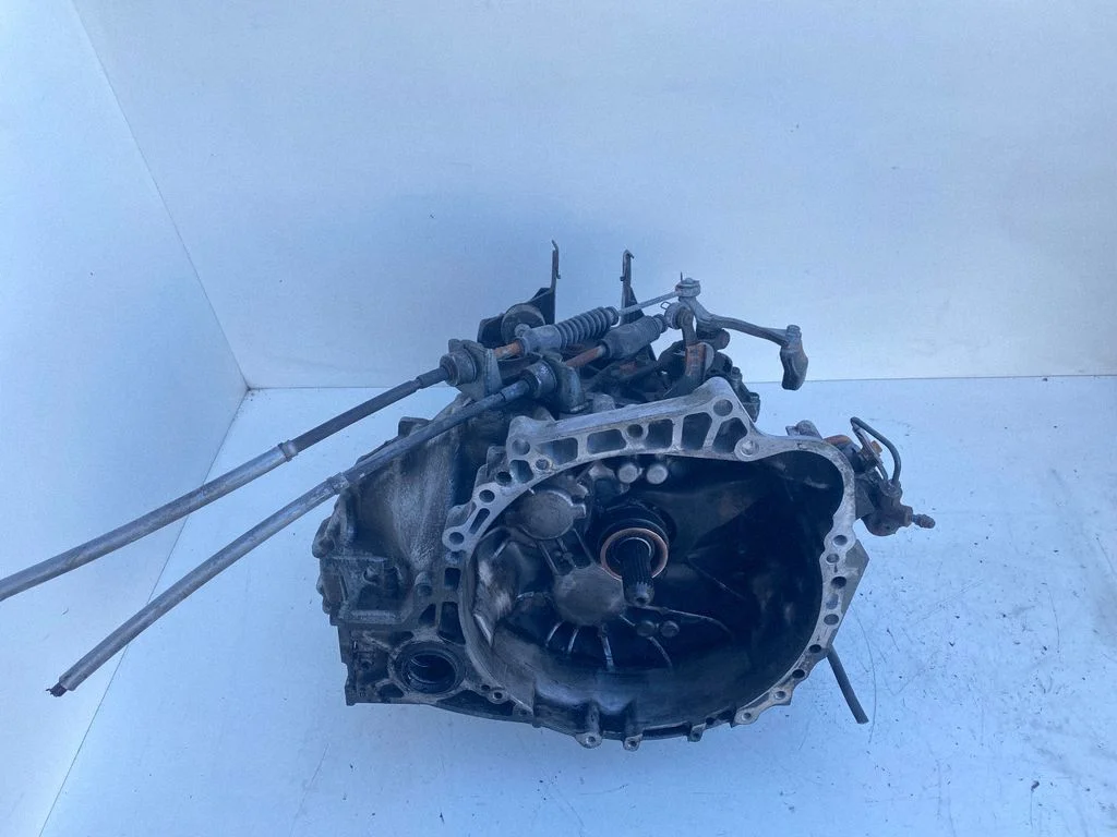 Mehaaniline 6-käiguline käigukast AYB1E