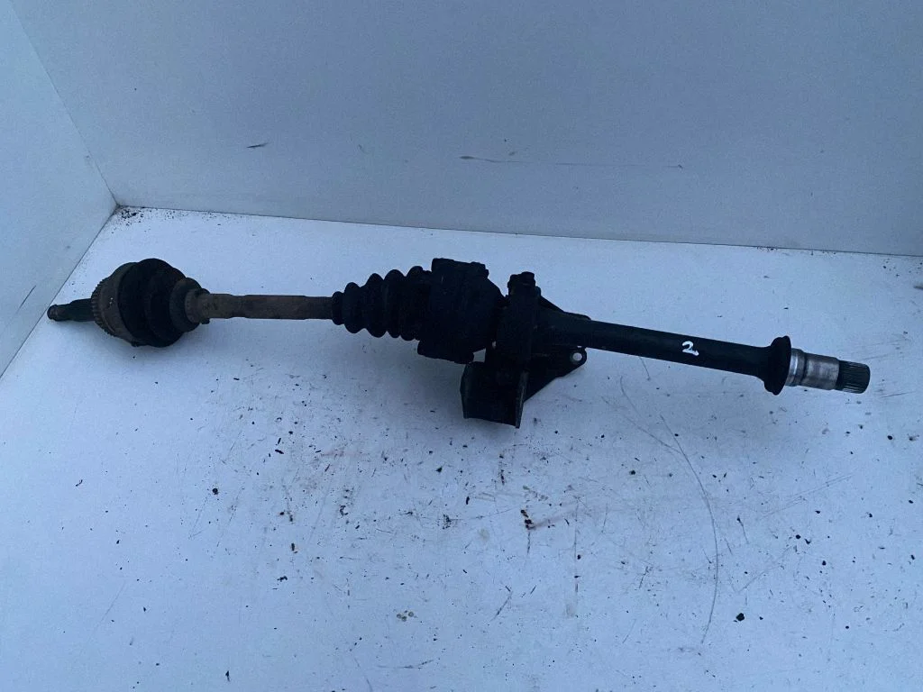Front driveshaft DR09