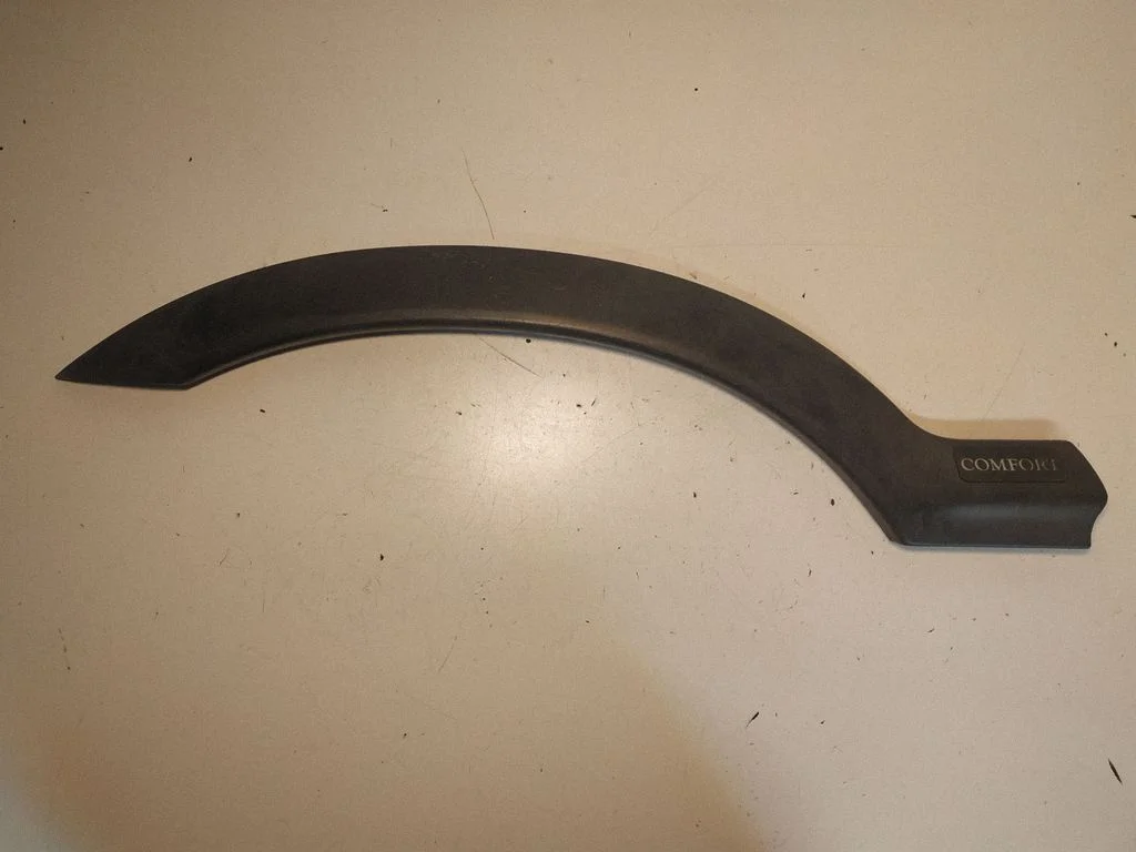Front arch trim – Opel Zafira A (1999-2005)