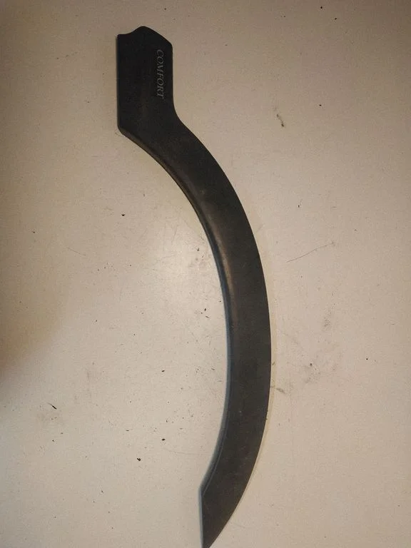 Front arch trim 090597592