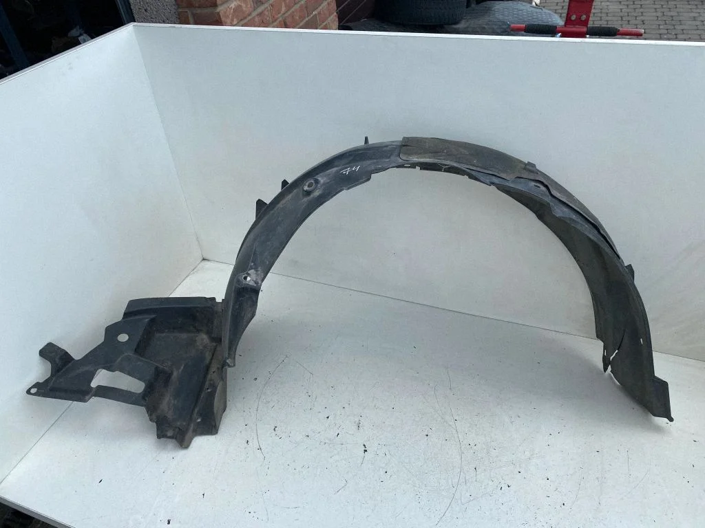 Front wheel arch liner splash guards 538750F011