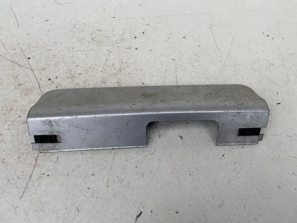 Rear bumper lower part trim 90580825