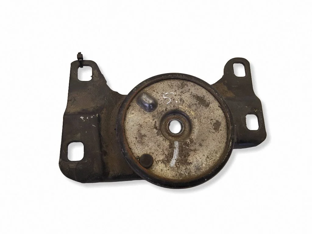 Gearbox mount 6N617M121