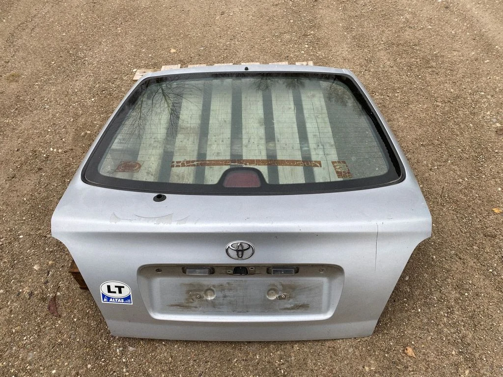 Tailgate/trunk/boot lid