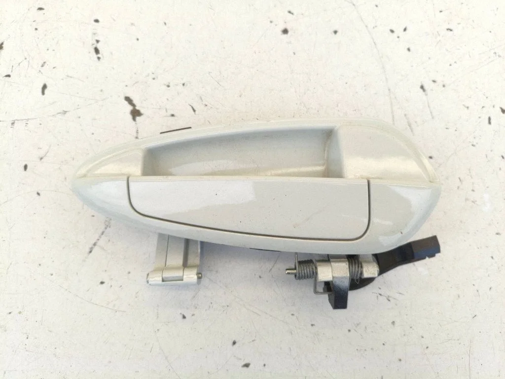 Esiukse välimine käepide – Fiat Punto (199) (2005-2018)