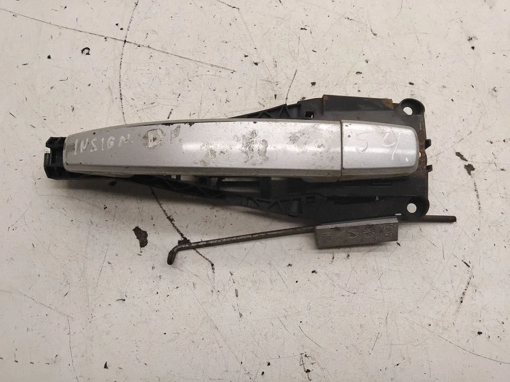 Front door exterior handle – right